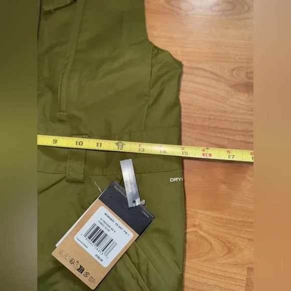 The North Face Women Sz XS Short freedom insulated Snow Ski bib Forest Olive New - Picture 10 of 16